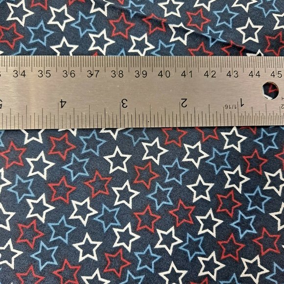 Fabric fat quarter Hemmed Bandana red white and blue stars on Navy  22.5 in - Picture 5 of 5